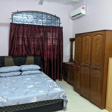 Aryani Homestay Kampong Kelemak Dış mekan fotoğraf